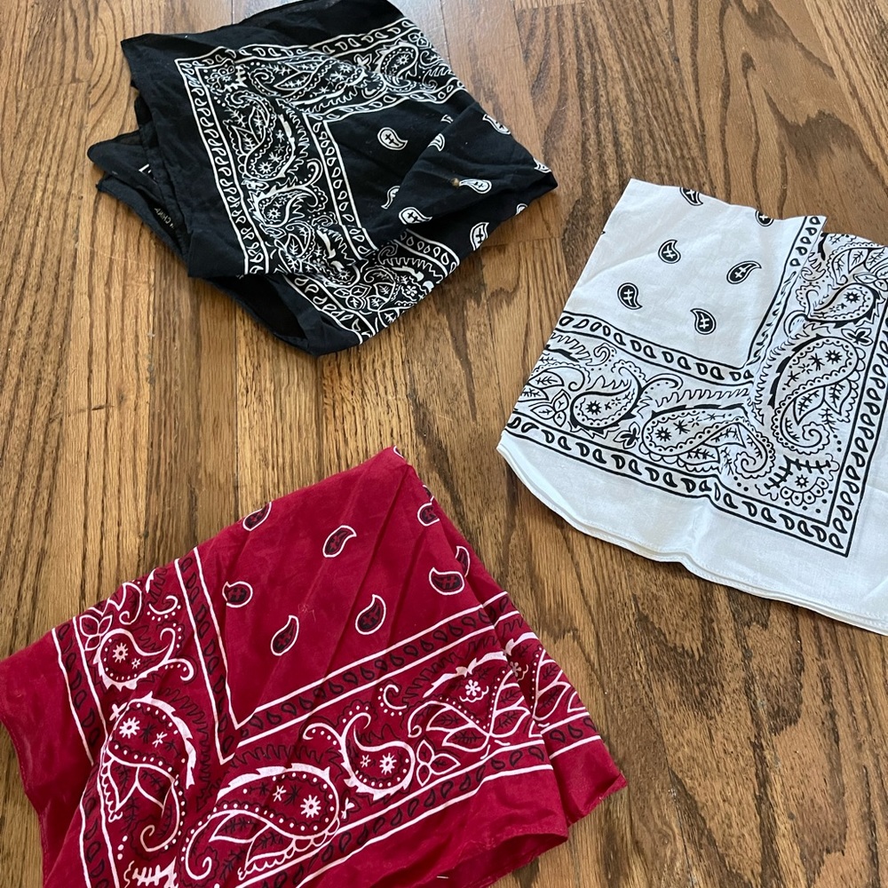 Bandanas - Picture 2 of 3